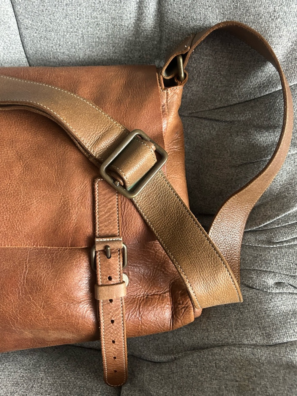 Roots Tribe Satchel Bag ~Vintage - Picture 3 of 16
